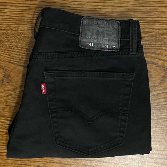 Levi's Black Jeans - Picture 2 of 5
